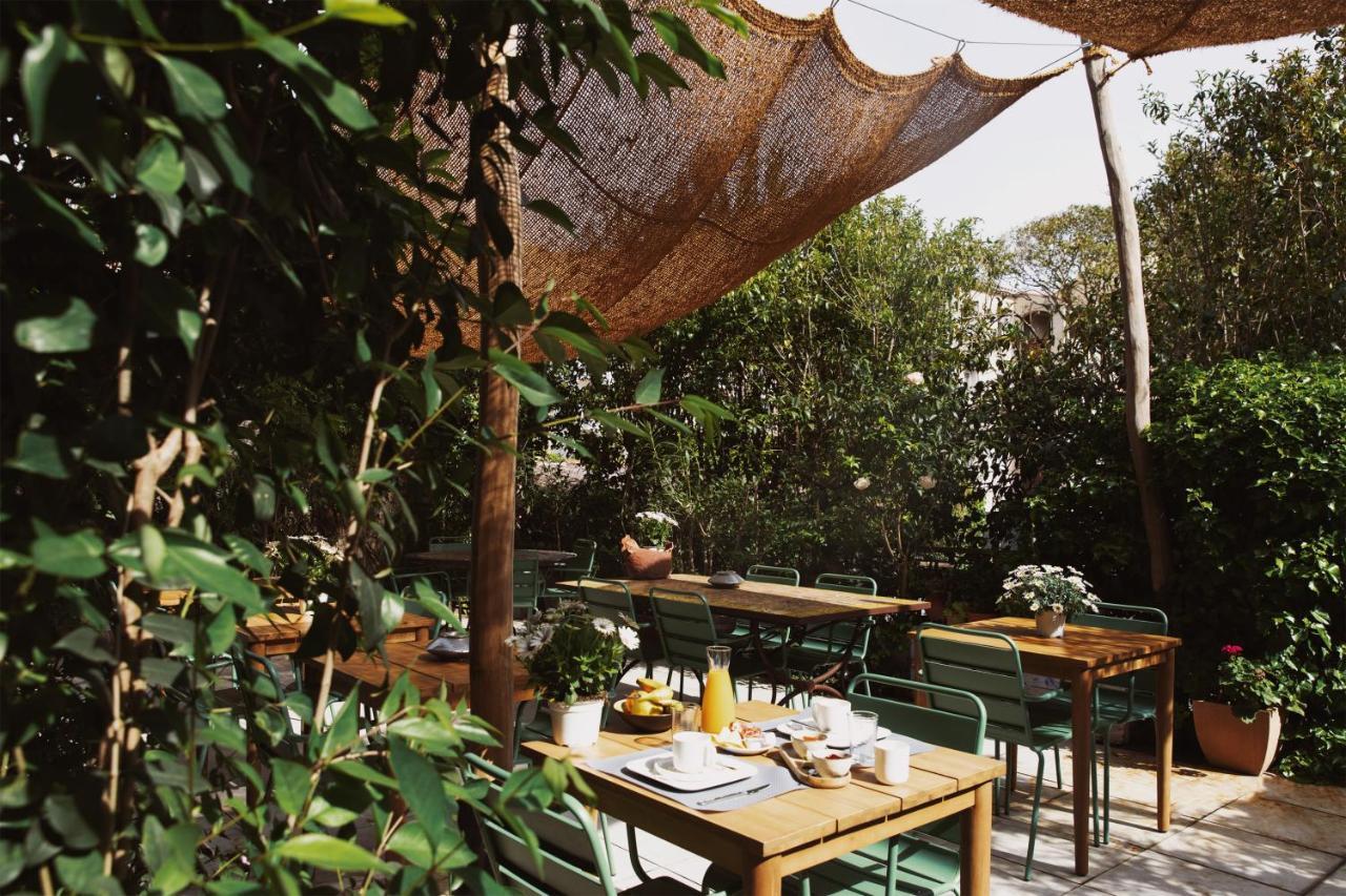 Coq Hotel Cogolin Bagian luar foto