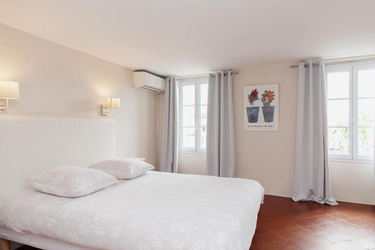 Coq Hotel Cogolin Bagian luar foto